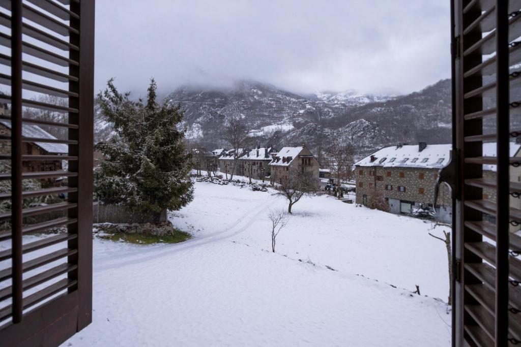 Hotel Farre D'Avall Barruera Buitenkant foto